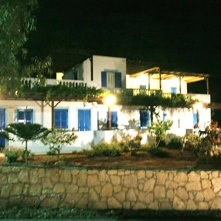 Captivating 1-bed In Lefkos Karpathos